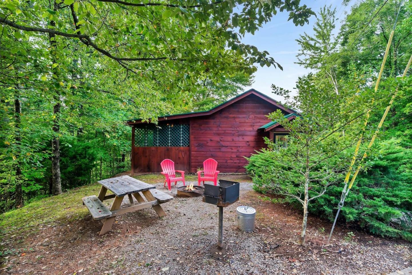 Romantic Mtn Cabin Hot Tub & Jacuzzi Views Sevierville Buitenkant foto