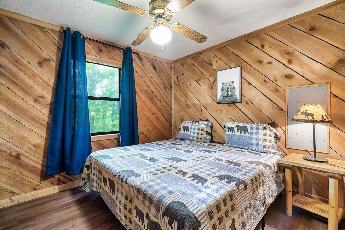 Romantic Mtn Cabin Hot Tub & Jacuzzi Views Sevierville Buitenkant foto